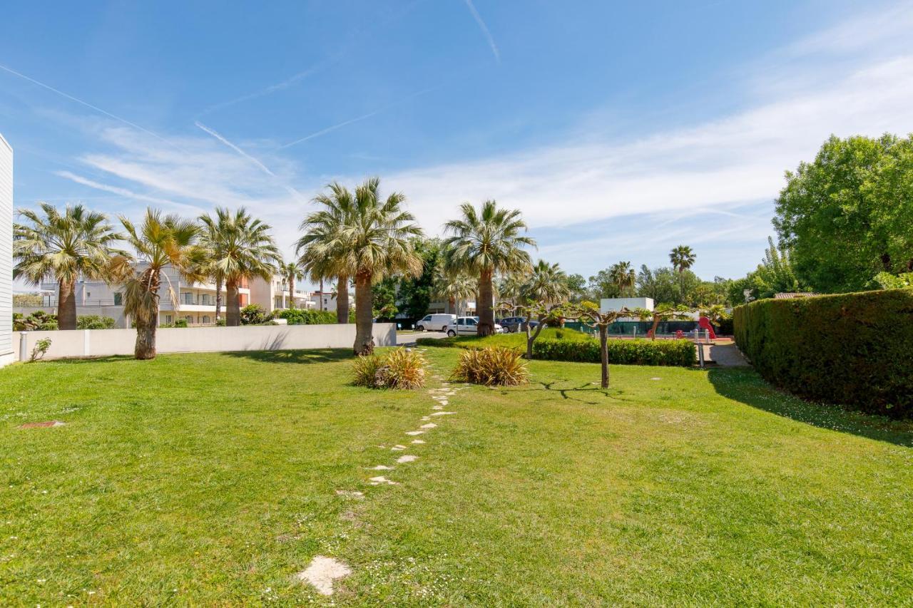 Luxury 3 Piece Garden Apartment In Cannes Marina 망들리유 라 나플 외부 사진